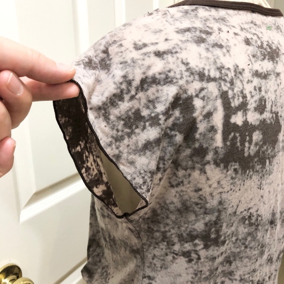 Mandy Moore Mblem S/S Sheer Burnout Open-Front Top - Picture 5 of 14